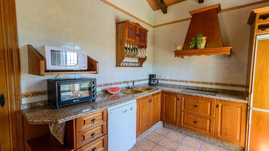 Casa Rural El Moral Malaga Exterior photo